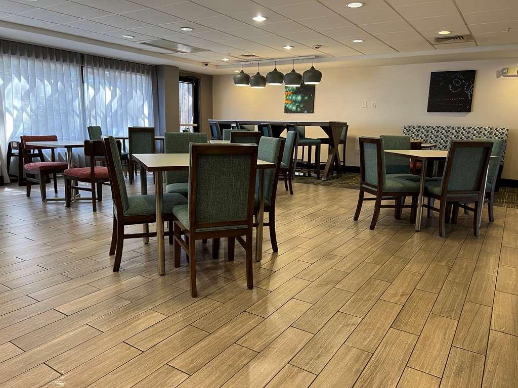 Hampton Inn Cumming Ngoại thất bức ảnh