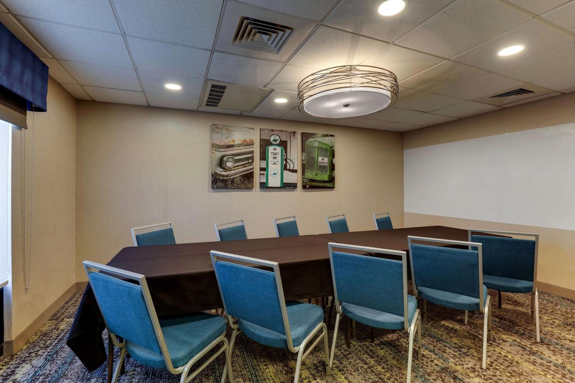 Hampton Inn Cumming Ngoại thất bức ảnh